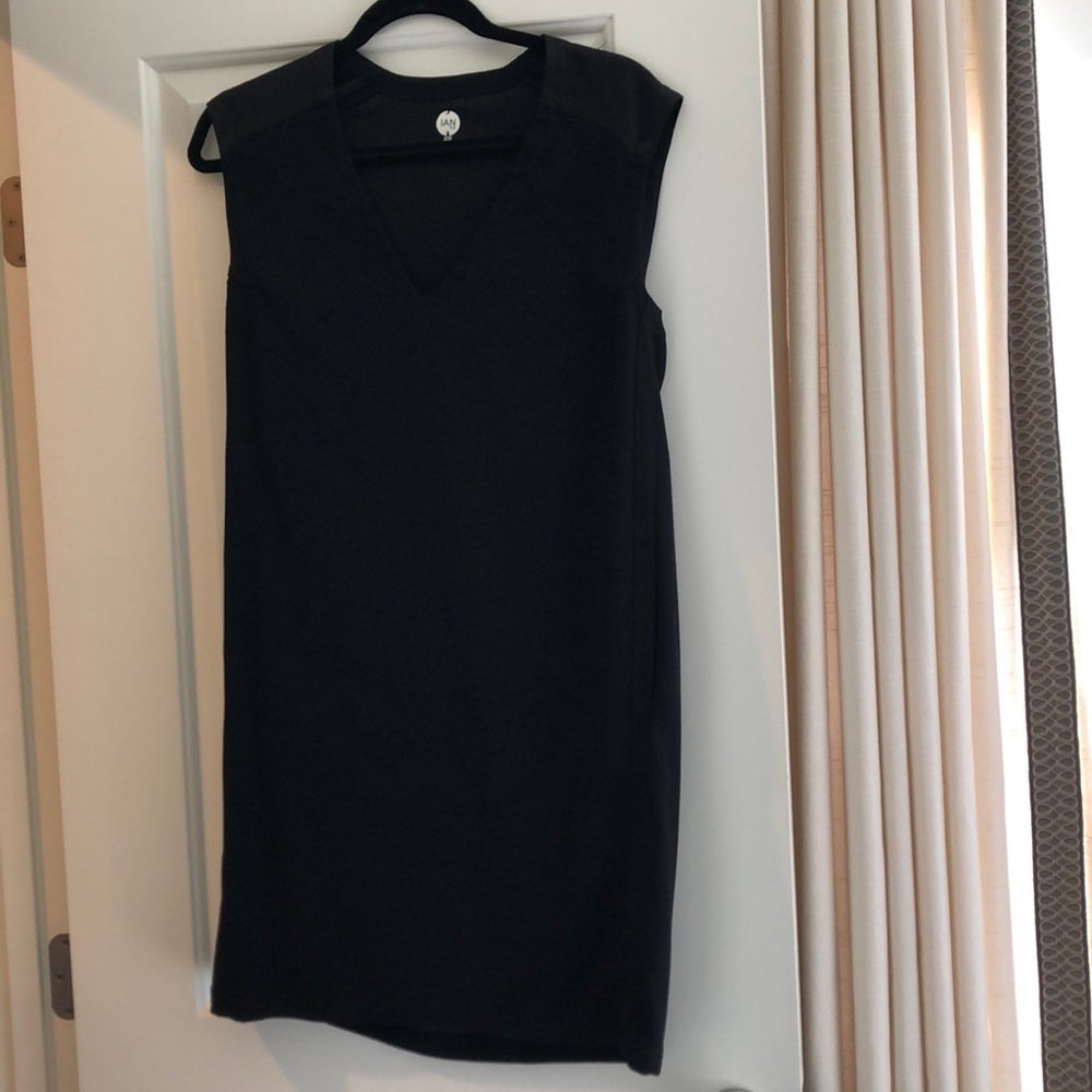 IAN R.N. Black Silk Sheath Dress M